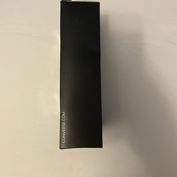 NWT Converse infant booties 0-6 month - Picture 7 of 9